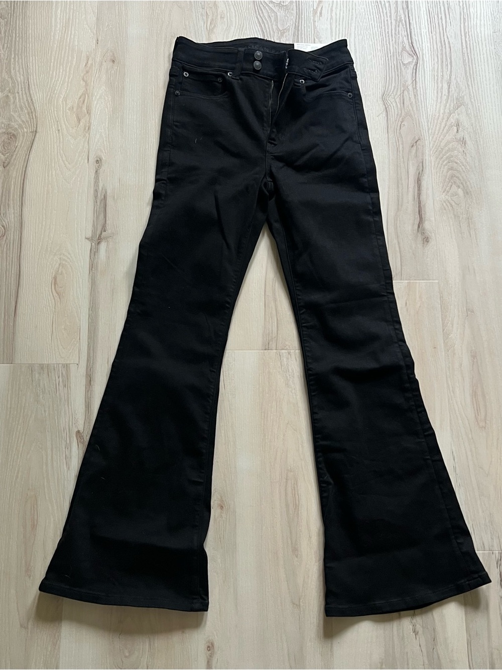 NWT American Eagle super high rise flare pants size 6